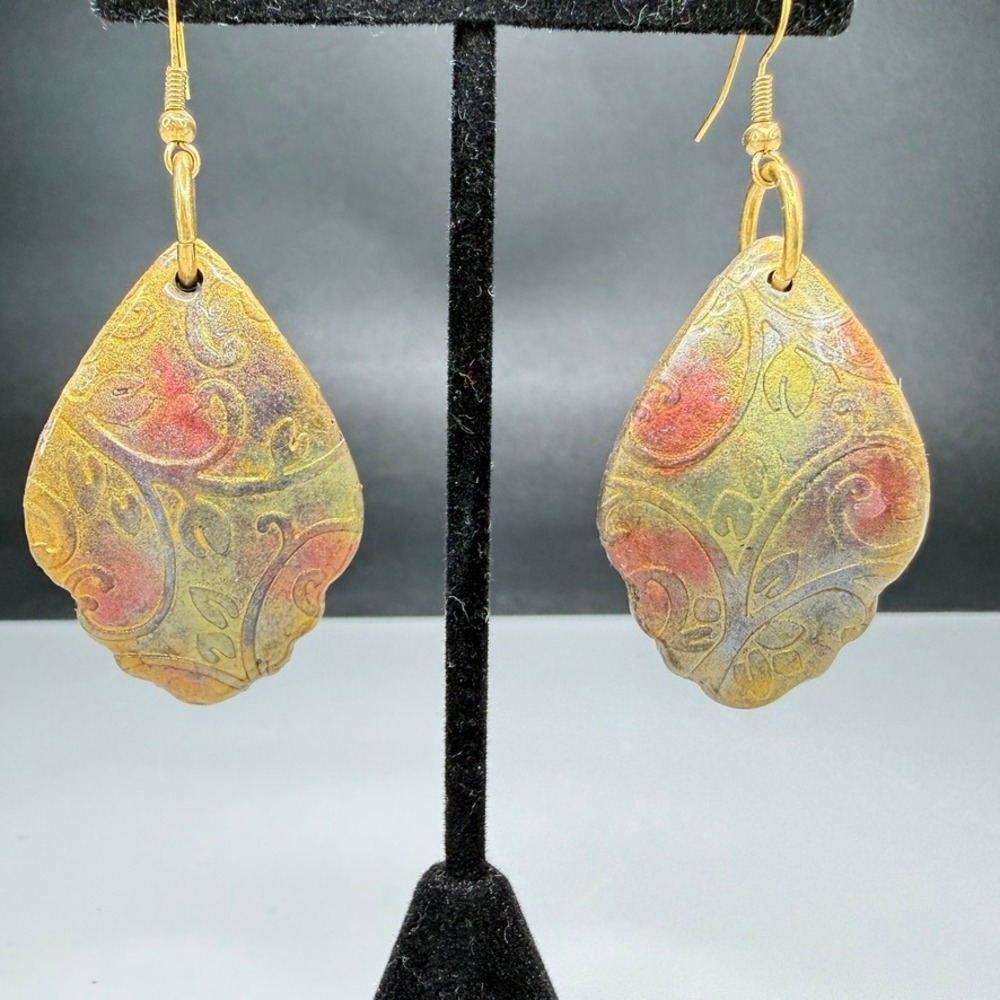 Floral Teardrop Dangle Earrings Pierced Gold Tone Red Purple Fall Boho